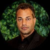 Thomas Corby's Instagram, Twitter & Facebook