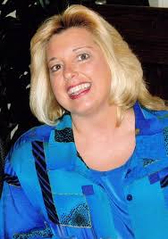 Kelli Kitchen's Instagram, Twitter & Facebook