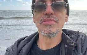 Gene Barron's Instagram, Twitter & Facebook