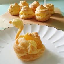 Jangan keluarkan puff sebelum puff betul betul masak kerana ianya akan turun dan penyek. Resepi Cream Puff With Custard Filling Resepi Merory Sedap Betul