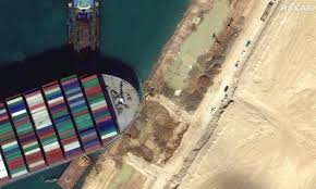 إلى ذلك أعلنت هيئة قناة السويس في بيان لها أن 9 قاطرات عملاقة تستأنف محاولات تعويم السفينة الجانحة التي أعاقت الحركة الملاحية وأوضحت الهيئة أنه يتوجب إزالة ما بين 15 إلى 20 ألف متر مكعب من الرمل في سبيل تعويم سفينة الحاويات العملاقة التي جنحت بالقناة. 1kybjmer1dn4mm