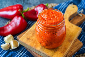 Autentični recept za srpski ajvar star preko 100 godina: Tradicionalni ukus sa savremenim šmekom