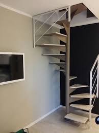 Moon Scala A Chiocciola In Ferro Design Moderno E Contemporaneo Con Ringhiere In Ferro O Acciaio Inox Scale I Scala A Chiocciola Interni Casa Piccola Interni