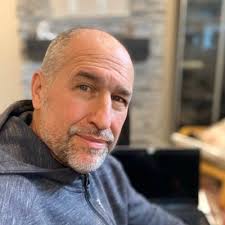 Laurie Bunch's Instagram, Twitter & Facebook