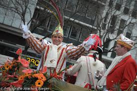 Februar 2020 um 13:45h wie immer am lenauplatz. So Lauft Der Kolner Strassenkarneval Koeln De