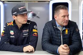 Katherine center, contemporary american fiction author. Analyse Vertrag Zwischen Max Verstappen Und Red Bull Racing Bis 2020