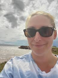 Totally Amazed! So much more to Come, When one of my Best Friends comes to  Visit. Creativity comes. This weekend is More Beaches, More Treasures &  Most of all Memories. Thank you