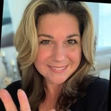 Crystal Castellon's Instagram, Twitter & Facebook