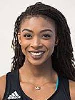 Summer Robinson's Instagram, Twitter & Facebook