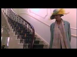 Clarissa dalloway looks back on her youth as she readies for a gathering at her house. Mrs Dalloway Youtube