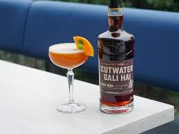 2 ounces vodka 1 ounce dry vermouth. 15 Tropical Rum Cocktails To Make For National Rum Day