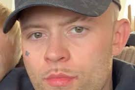 A judge told a man who was slashed across the head in a fight in  Cleethorpes that he won't be thinking of himself as a fighter any longer.  https://bit.ly/3zxkGae