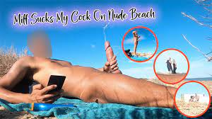 MILF Chupa Meu Pau Na Praia De Nudismo - Pornhub.com
