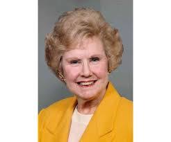 Evelyn Connor's Instagram, Twitter & Facebook