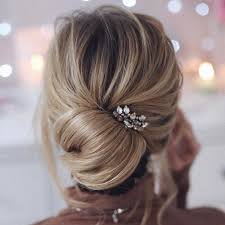 Your bridesmaids deserve to look just as amazing as you do on the big day. 50 Delicate Bridesmaid Hairstyles For A Beautiful Experience Hair Motive