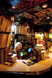 京都のジャズ喫茶でクラシカルなひとときを。〈JAZZ IN ろくでなし〉〈jazz spot YAMATOYA〉 | ブルータス| BRUTUS.jp