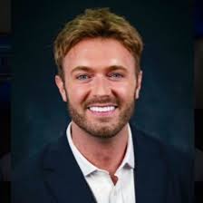 I'm happy to share that I'm starting a new position as Head of Base Seller… 