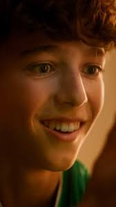 A 2024 holiday spot I directed for @panasonic. Finally sharing this one.  Huge gratitude to an incredible crew—from intentional lighting all the way  through a color grade inspired by Home Alone. Thoughtful,