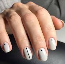 Simple lattice and hearts nail art on short nails. 20 Easy Nail Art Ideas For Short Nails Revelist