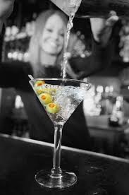 Bar louie gainesville is the first of many bar louie restaurants dgc has partnered with herman stewart construction. Bar Louie Celebrates Gainesville With Drink Specials And Free Appetizers