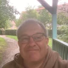 Stephen Drew🔸🇪🇺 🇺🇦 (@StephenDrew72)