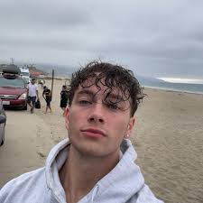 Mackenzie Dell Groover