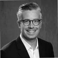 Mike Heilmann's Instagram, Twitter & Facebook