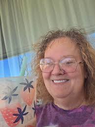 Cathi Miller's Instagram, Twitter & Facebook