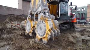 If you are a construction equipment rental store, a contractor supply store, a fence company, builder of decks, a home improvement center you need a 1/2 yard or a one yard mixer. Bodembouw Cutter Soilmix Promofilm Parklaan Veghel Youtube