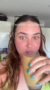 Night shift + PCOS = chaos sometimes 😅 But this caffeine-free chicory...