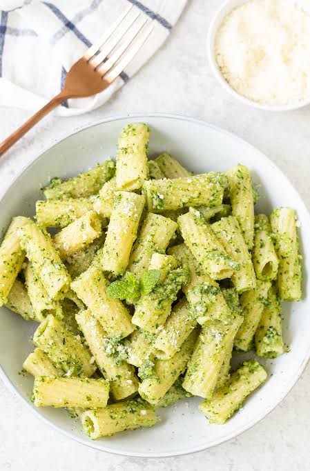 Pesto pasta