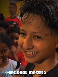 Video Do Mini Messe E Do Raul Quando Sairam Da Turma