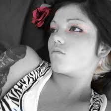 Chelsea Crouch's Instagram, Twitter & Facebook