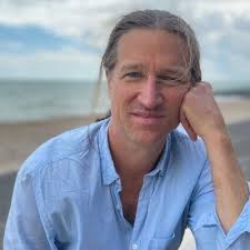 Rebecca Bogue (@BogueBogue1)