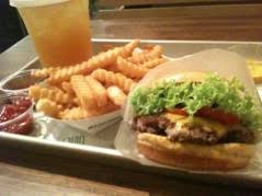 شيك شاك Shake Shack قيم