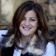 Brandie Barton's Instagram, Twitter & Facebook