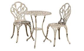 All needed was a fresh coat of paint. Sarah B 15240c1547 Sturdy Garden Furniture Set Balcony Bistro Set Cast Aluminium Garden Outdoors Garden Furniture Sets Cate Org