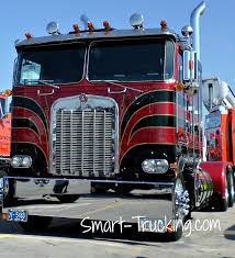Bj And The Bear Truck Interior Old School Restored Kenworth Cabover Truck Red Black Custom Trucks Big Trucks Trucks