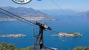 L'incidente avvenuto tra #stresa e #mottarone, con una #funivia precipitata nel vuoto, ci lascia attoniti. Xy Zma M70 V3m