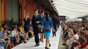 Azul linhas aéreas brasileiras dia da fotografia. Azul Comemora 10 Anos E Lanca Uniformes Novos 5 Veste Rio Youtube