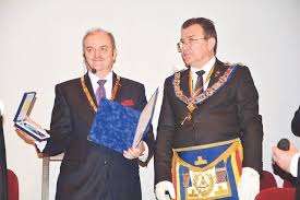 Din pont care, în calitate de cel de al treisprezecelea apostol al lui isus, a ajuns tot în india, apoi prin „schiţă pentru o nouă biblie, în care vorbesc despre. Pionii Lui Putin Masoneria Kgb Trece Prutul Newsweek Romania