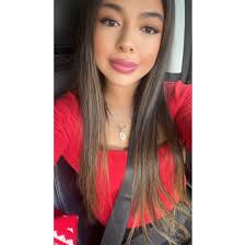 Are dogs allowed at the fair and what payment methods are accepted?