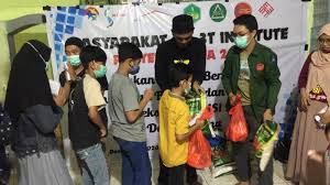 See more of ppg sm3t on facebook. Proyeksi Kerja 2021 Masyarakat Sm3t Institute Berbagi Sembako Dengan Anak Panti Asuhan Mahdiyat Tribun Timur