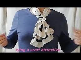 差がつくこなれたスカーフの巻き方 tying a scarf attractive youtube スカーフの巻き方 スカーフ ファッション