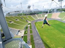In unserer filiale in münchen findest du hochwertige laufschuhe von marken wie on, adidas, nike oder asics. Flying Fox Munchen Zipline Im Olympia Stadion I Mydays