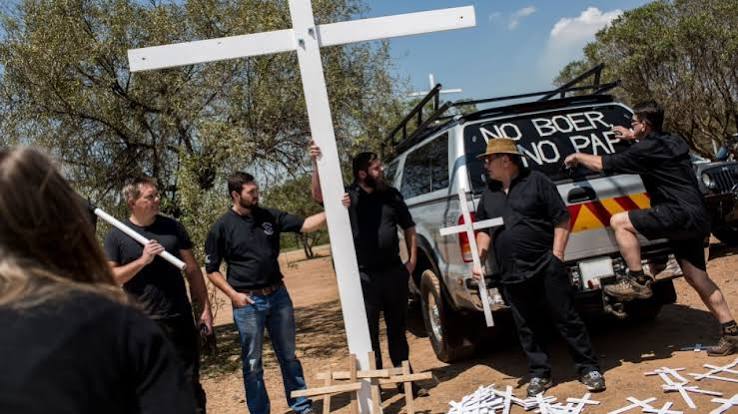 BlackMonday: White farmers protest against farm murder | Racism News | Al Jazeera