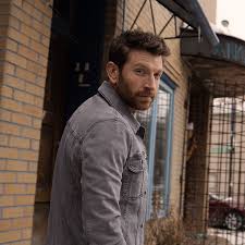 Brett Eldredge Warner Music Nashville