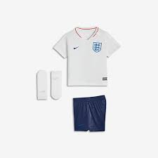 Je voetbalnieuws meldingen staan nu uit, je ontvangt geen berichten meer vanaf nu wordt je op de hoogte gehouden van al het voetbalnieuws. Engeland Tenues Nike Be