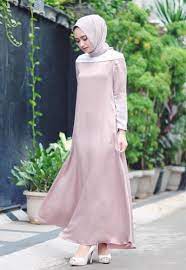 Model lurusnya mampu membuat tubuh tampak selain hijab motif, tampilan gamis dengan motif geometric tampaknya menjadi salah satu model baju gamis terbaru untuk lebaran yang wajib dikoleksi. 30 Desain Terbaru Model Gamis Pesta Elegan Mewah Dan Modern Pakaian Wanita Model Pakaian Model Baju Wanita