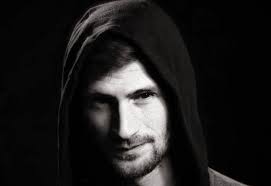 Oliver Steiner Music & Downloads